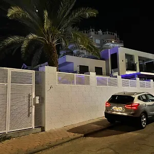 White-design וילה