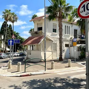 ספר כאן